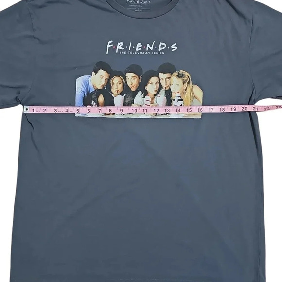 FRIENDS TV Show Blue Graphic T-Shirt Men’s Large 90s Y2K Retro Merch Tee - Picture 5 of 6